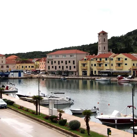 Masa Apartment Tisno